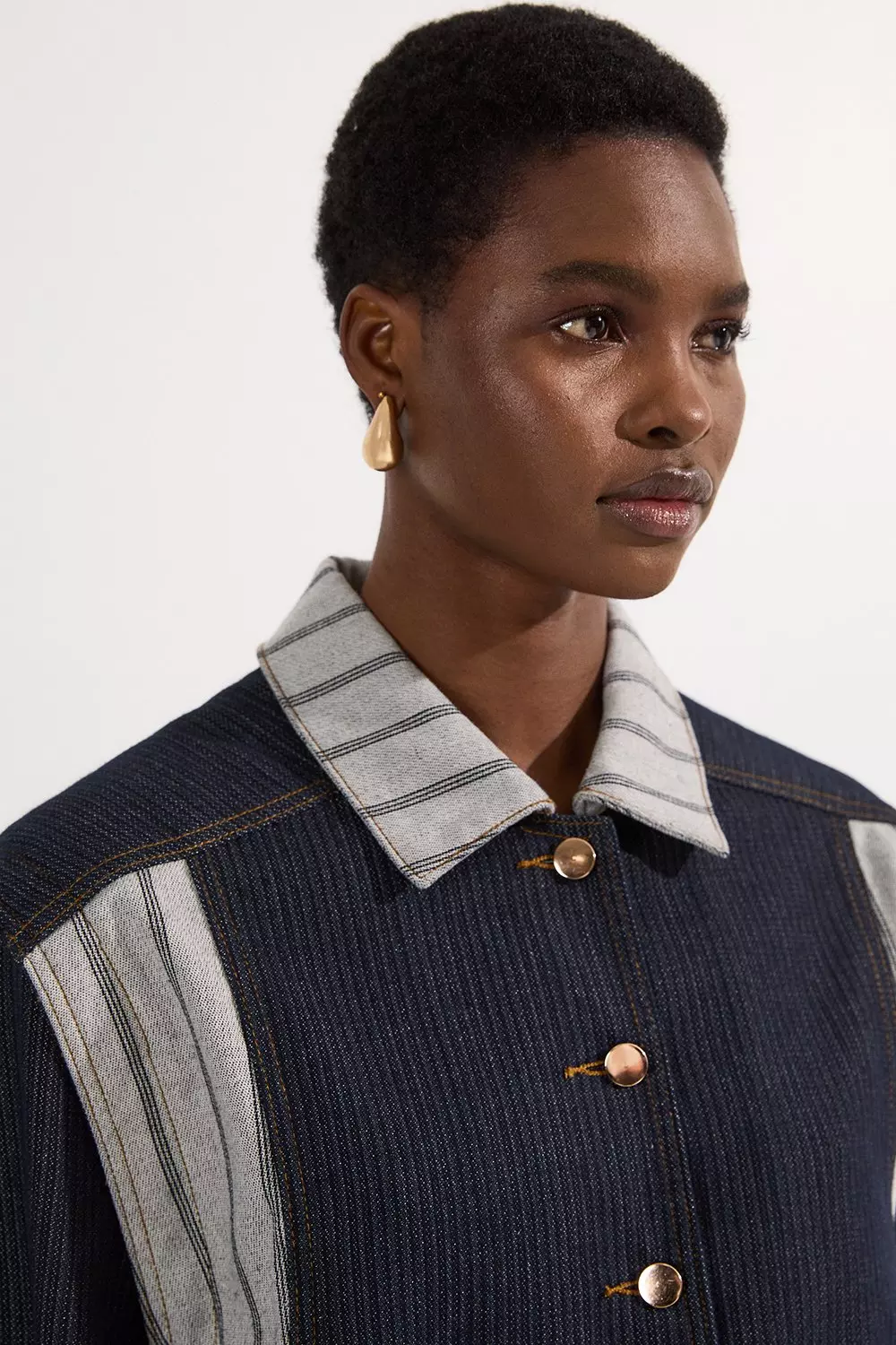 英国【Karen Millen】ストライプデニムボタンスルー ジャケット Stripe Denim Button Through Tailored Jacket | Karen Millen